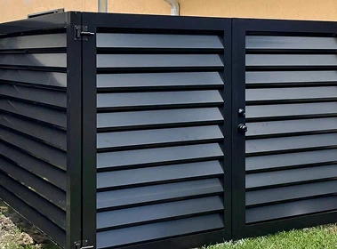 Aluminum fence